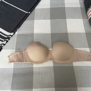Wacoal strapless bra